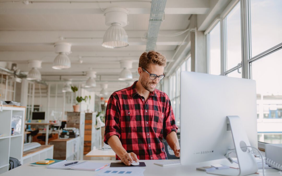 Standing Desks at Work: Health Craze or Game-Changer?